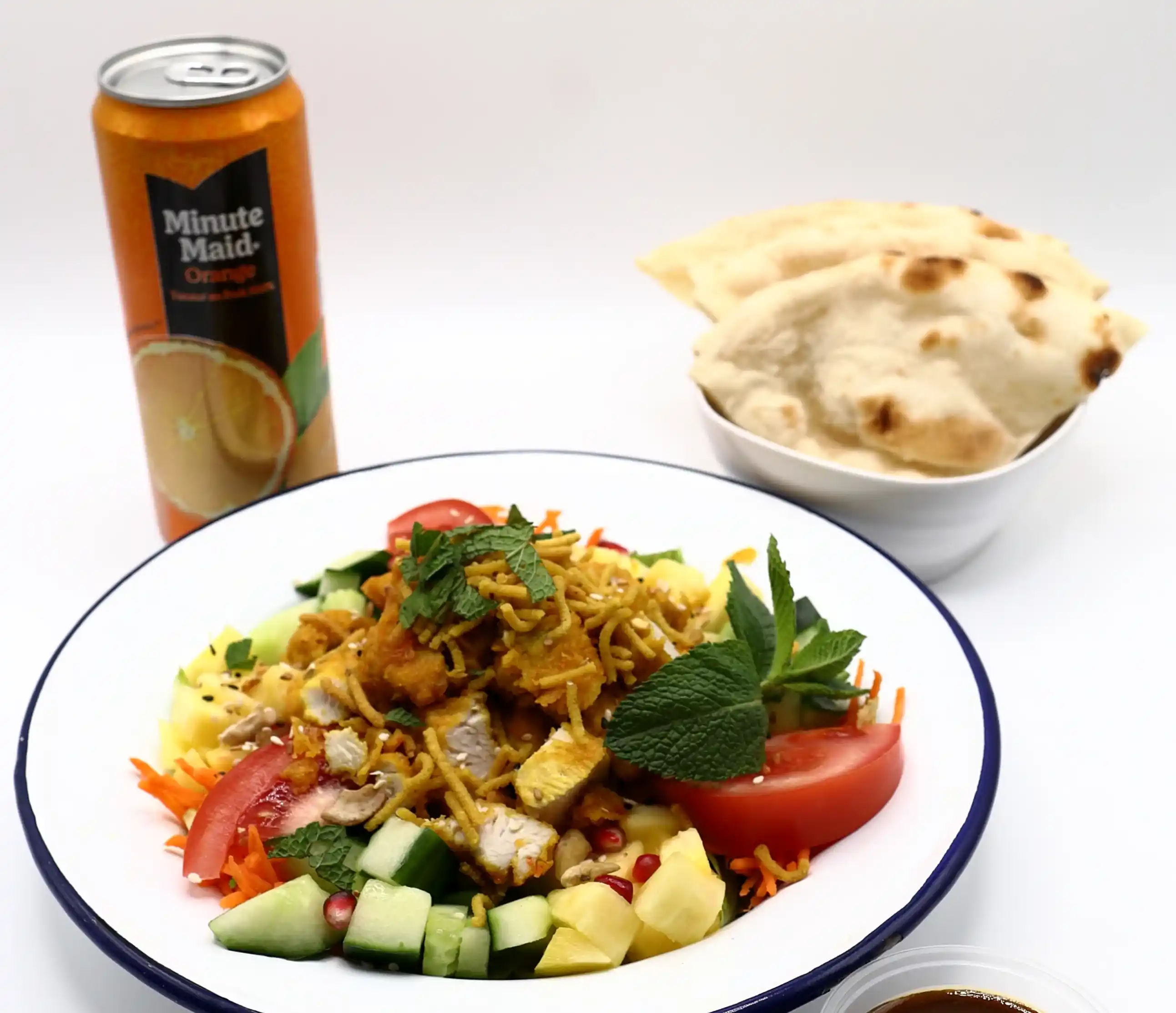Salad with Plain Naan and Drink